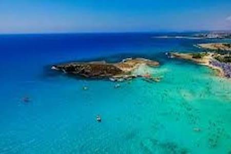 Sky Apartment On The Pool Ayia Napa Exterior photo