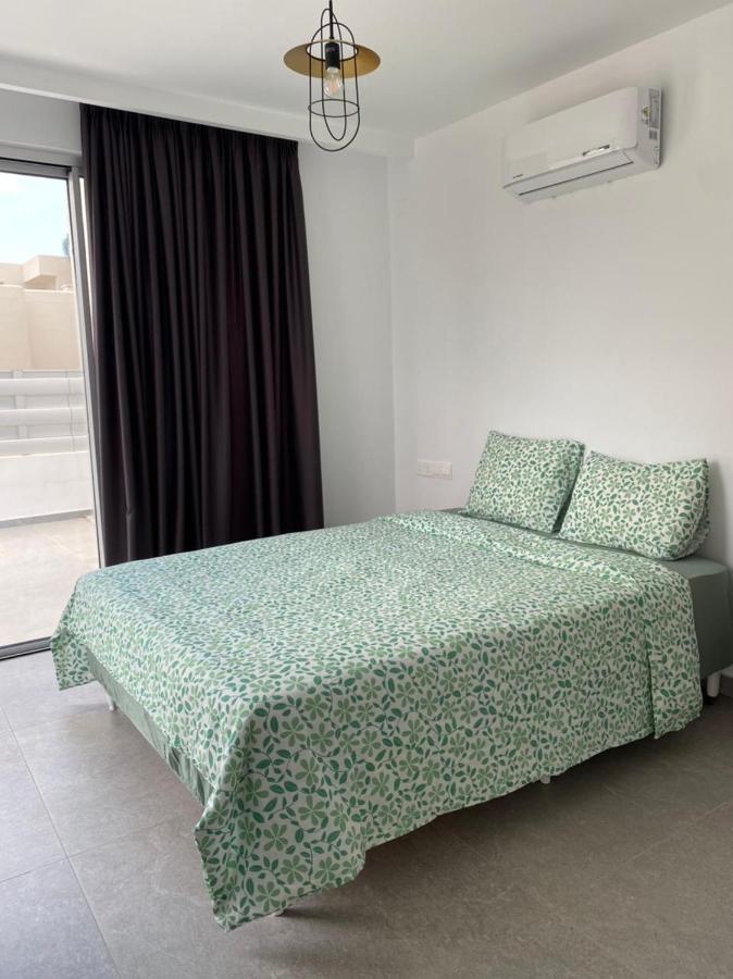 Sky Apartment On The Pool Ayia Napa Exterior photo